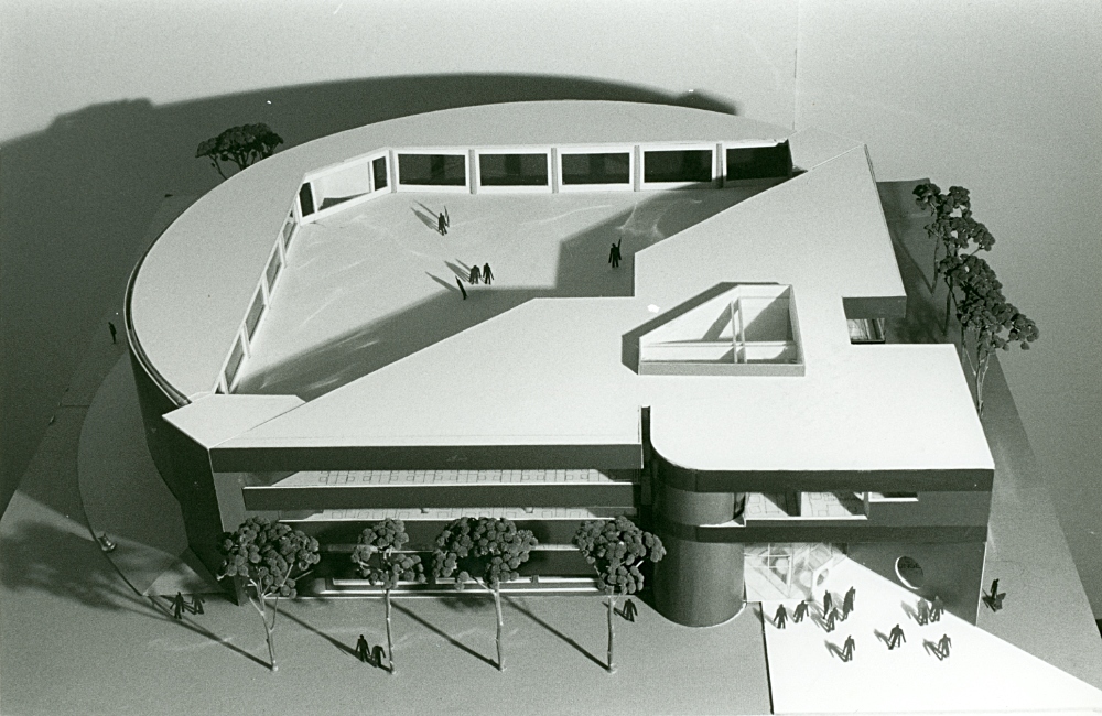 Architects' model of H.G. Thode Library. This images is from the McMaster University Collection in the Library’s William Ready Division of Archives and Research Collections.