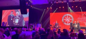 Walter Schroeder with Wayne Gretzky at Horatio Alger Gala