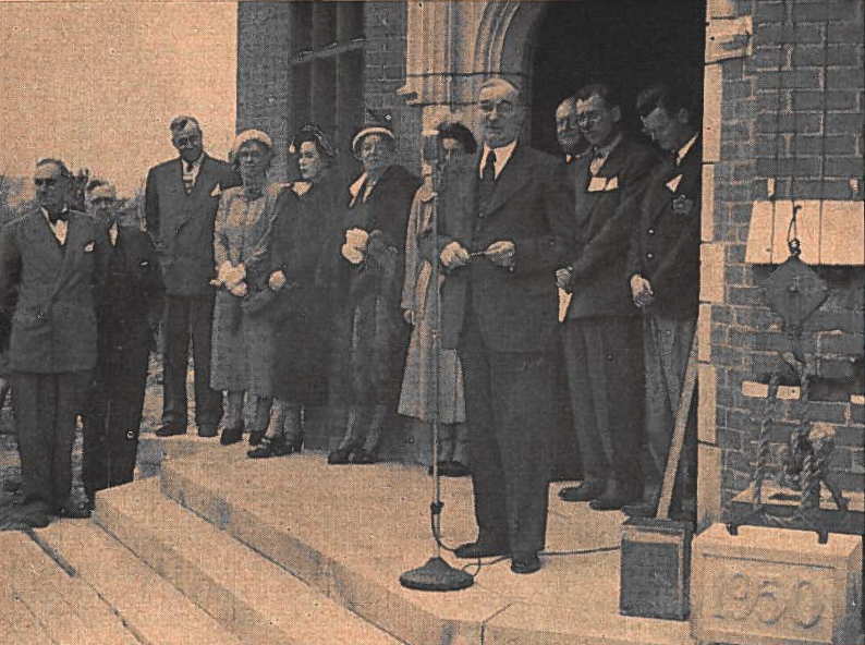 Archival photo of distinguished guests attend the laying of the Alumni Memorial Hall cornerstone on Graduates’ Day.