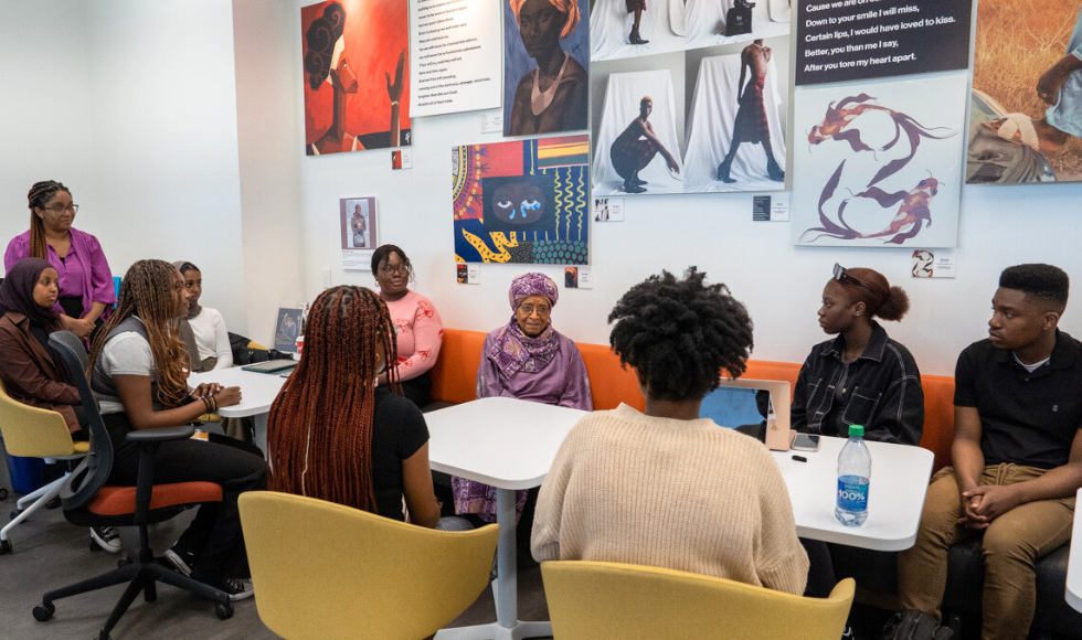 Ellen Johnson Sirleaf chats with students at the Black Student Success Centre. 