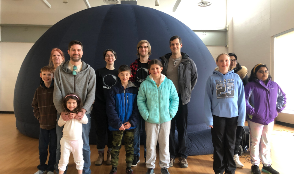 Group image of the guests that visited the planetarium.