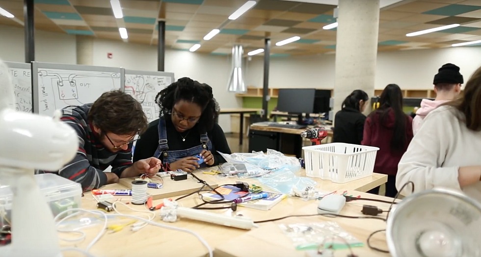 Students in a Studio Art Media Installation and Performance course were introduced to the basics of electronics in a workshop held in the new Thode Makerspace. During the workshop, students transformed old electronics and computing hardware into works of art.