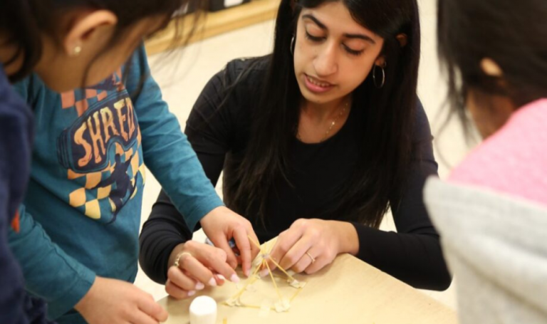 Award-winning Let’s Talk Science volunteer inspires junior scientists ...