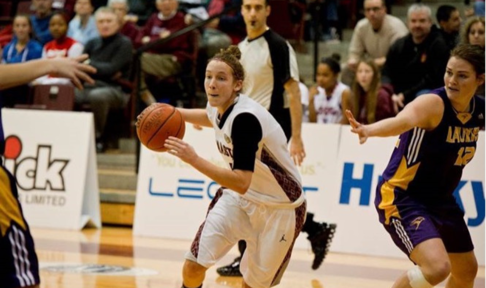 Isabel Ormond drives for the net as a student athlete.